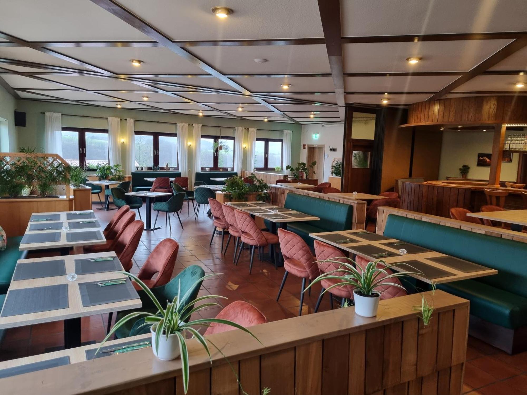 Berghotel Waidmannsheil 바텐베르그 외부 사진