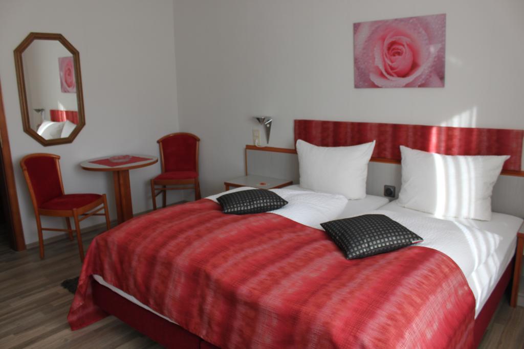 Berghotel Waidmannsheil 바텐베르그 외부 사진